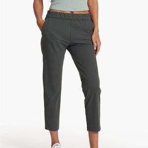 Vuori miles ankle pants Large